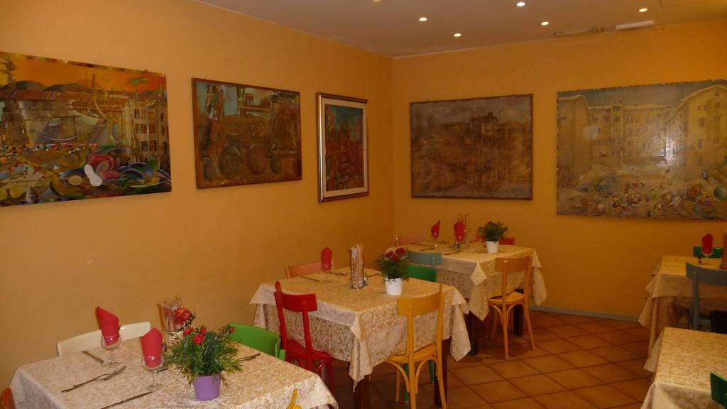 Albergo Ristorante Corsini Pavullo nel Frignano Εξωτερικό φωτογραφία