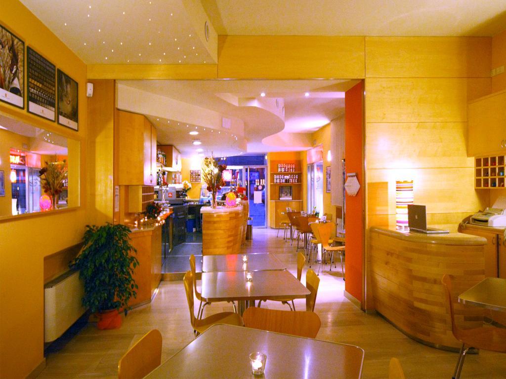 Albergo Ristorante Corsini Pavullo nel Frignano Εξωτερικό φωτογραφία