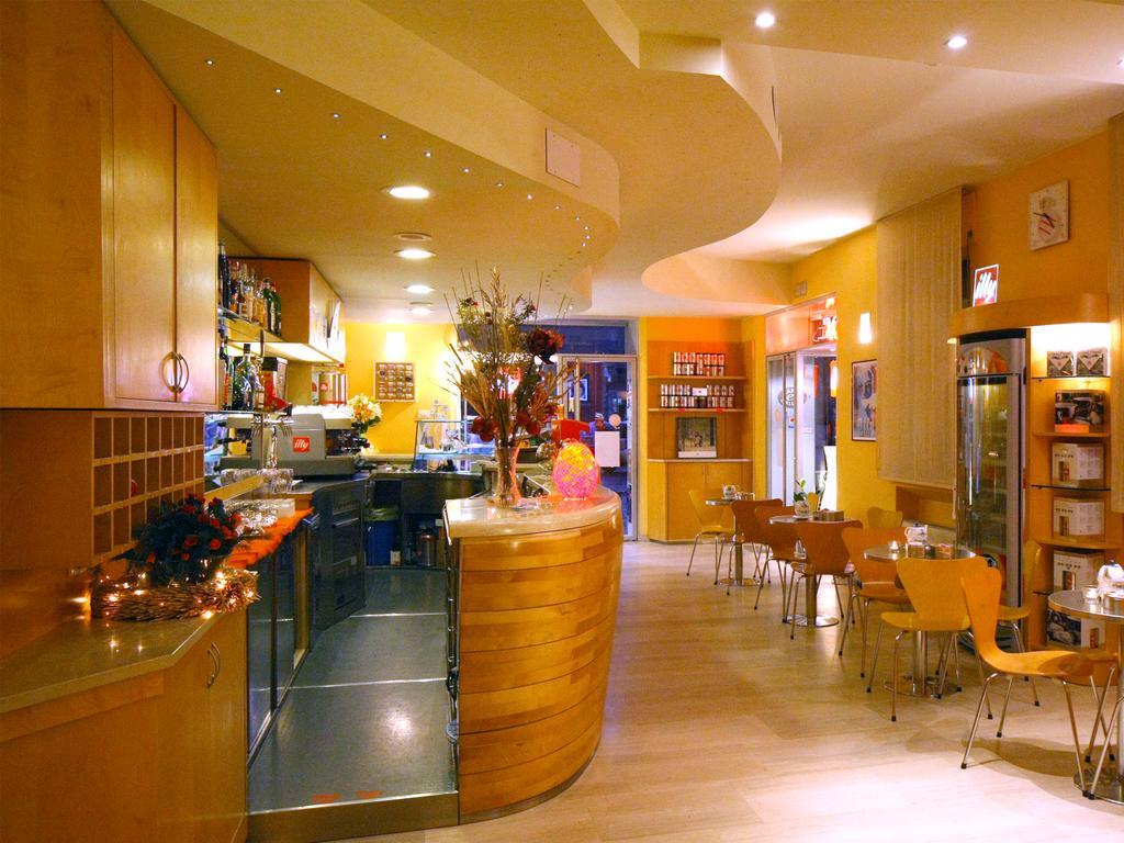 Albergo Ristorante Corsini Pavullo nel Frignano Εξωτερικό φωτογραφία